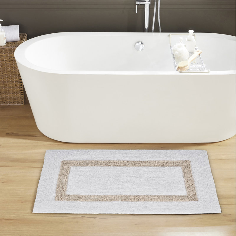 Tapis pour salle de bain réversible 100% coton Widman, Rectangle 24 po x 40 po, Blanc / Sable