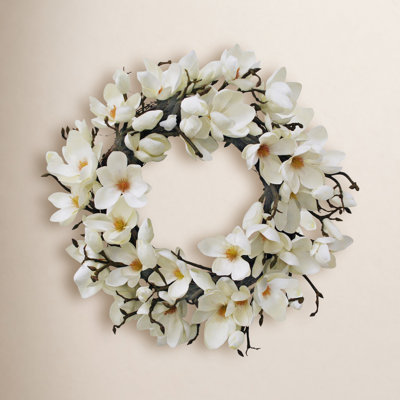 24" Handcrafted Magnolia No Holiday Wreath