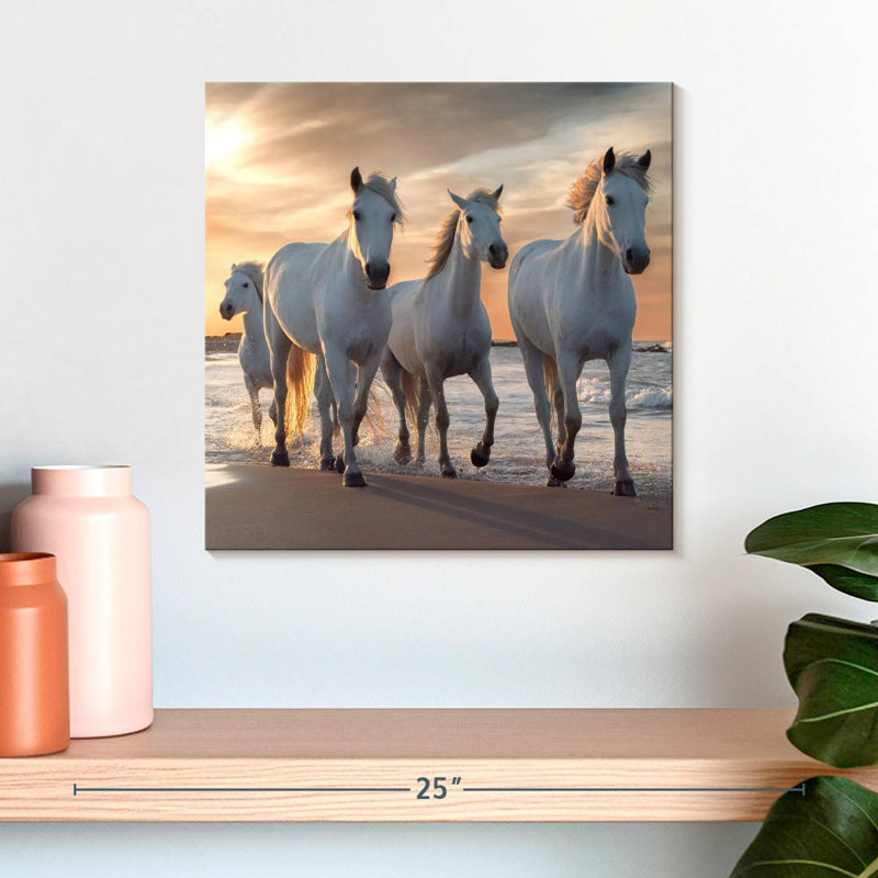 Brampt Shoreline White Horses, H 16 po x l 16 po