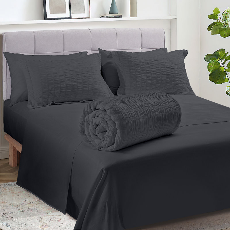 Ensemble de courtepointe sept pièces Seersucker, Édredon double / grand + 6 pièces supplémentair, Gris
