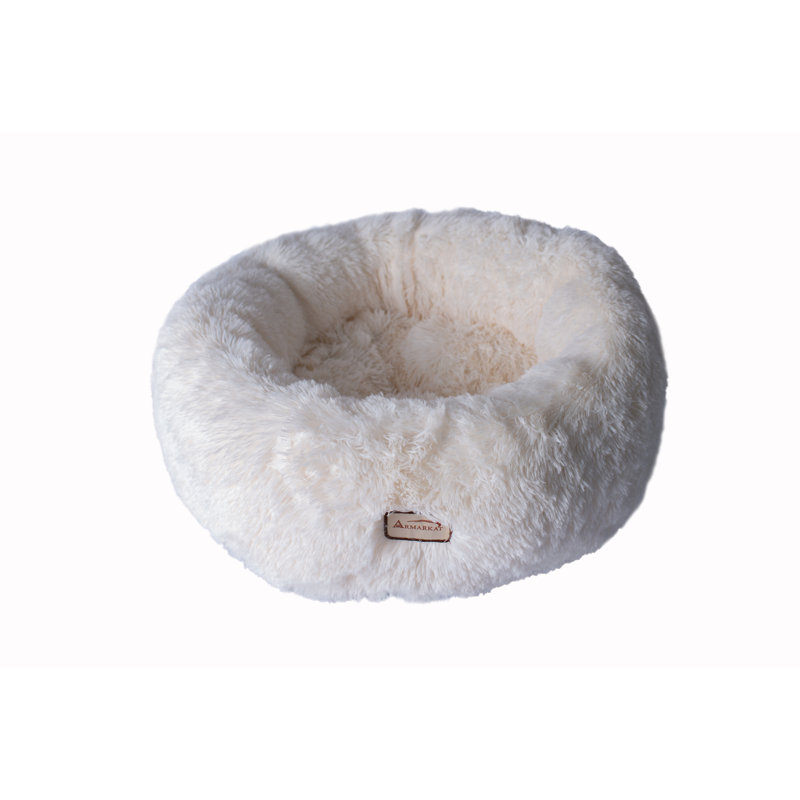 Medium Off-White Ultra Plush Faux Fur Pet Bed