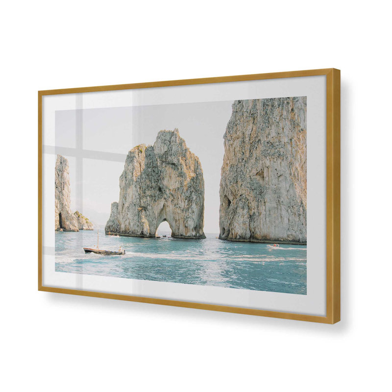 Imprimé océan arches, Cadre doré poli, H 19,25 po x l 25,25 po x P 1,25 po