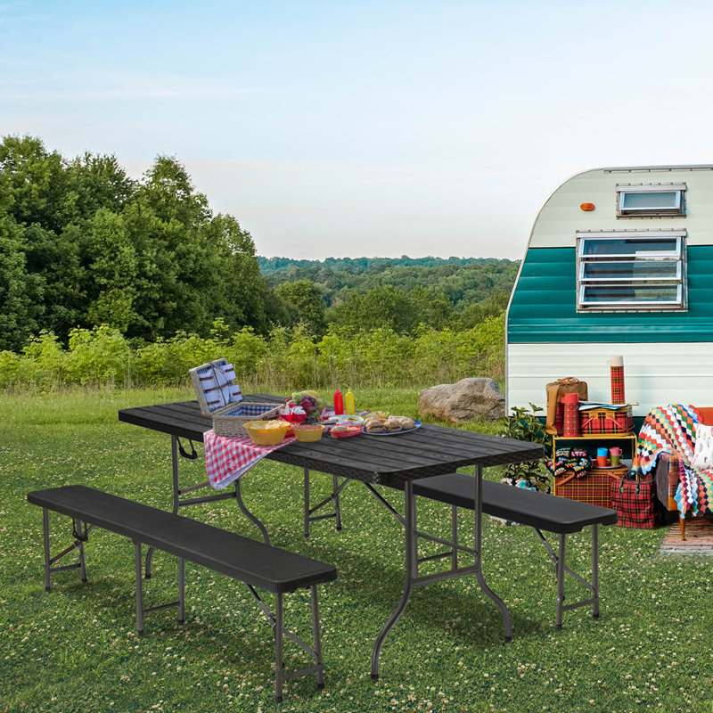 Britlyn Patio Dining Set with Rectangular Table