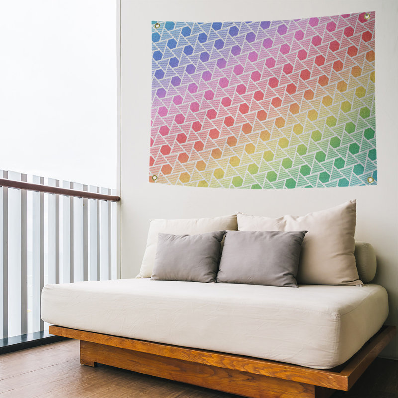 Tapisserie murale hexagonales et triangles, H 26 po x l 36 po, Arc-en-ciel