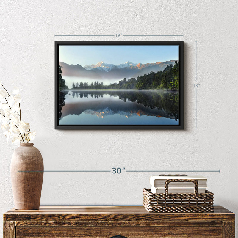 Nature "Réflexion du lac Matheson", H 19 po x l 13 po