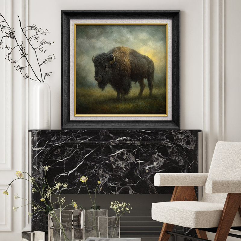 «Majestic Bison in Misty Field», reproduction d'art encadrée sur papier, H 26 po x l 26 po x P 1,5 po
