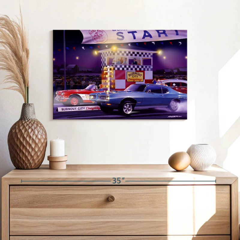 Mehar Drag City, 30" H x 45" W