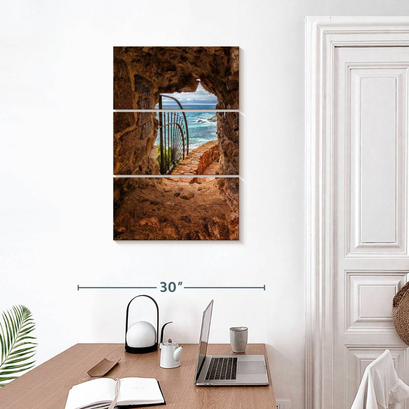 Gillard Medieval Tossa De Mar, 32" H x 20" W