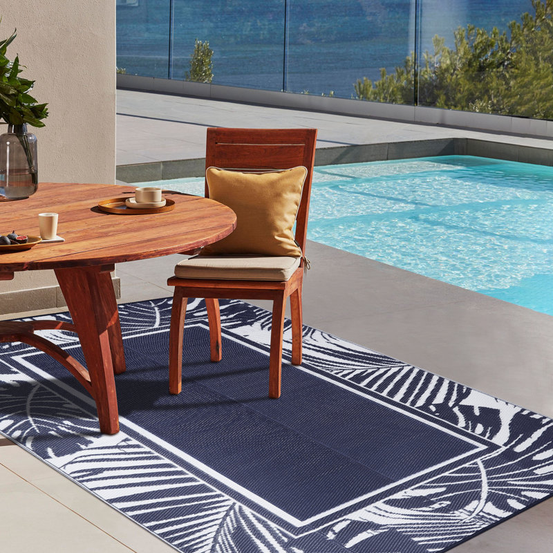 Geometric Border Reversible Outdoor Ellie In Navy Blue, Rectangle 5' x 8'