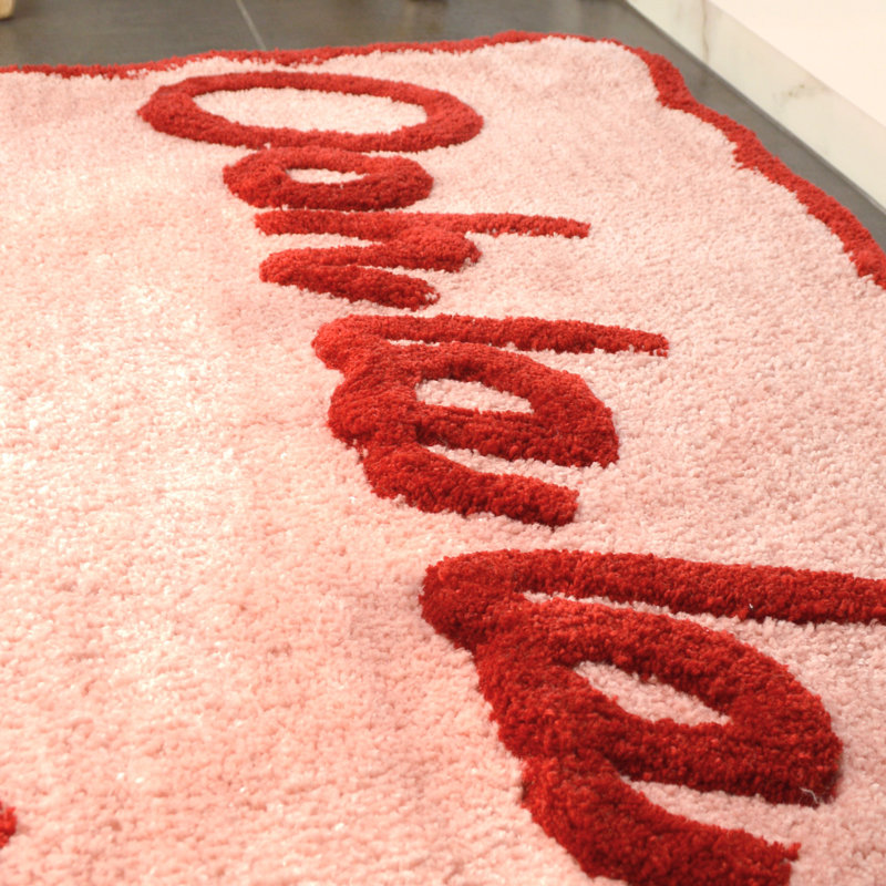 Scallop Ooh La La Slogan Bath Mat, Red