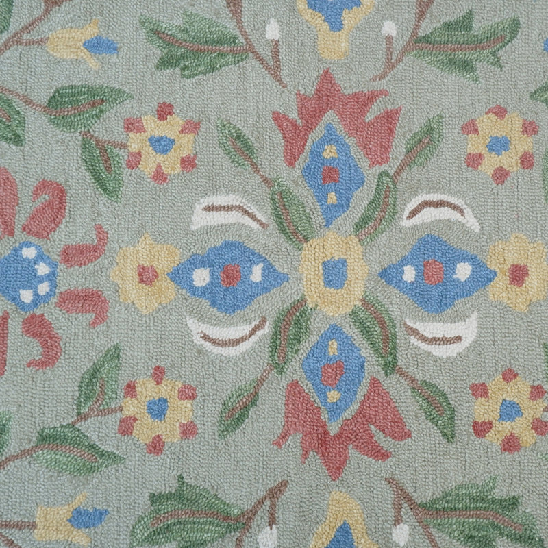 Florals Area Rug, 5' x 8'