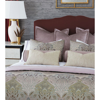 Evie Traditional 100% Linen Baffle Box Stitch Damask Comforter