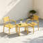 Ensemble de mobilier de patio 3 pièces, comprenant 2 fauteuils en plastique PP et une table basse d'appoint. Supporte jusqu'à 136 kg pour les fauteuils et 82 kg pour la table. Résistant aux rayons UV et aux intempéries. Ensemble bistro d'extérieur. Chaises livrées montées, table facile à installer. Couleur jaune. Parfait pour un balcon, un jardin ou une piscine.