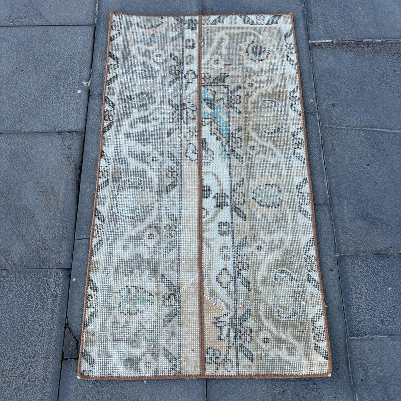 Vintage Turkish Rug in Earthy Tones with Intricate Patterns for Stylish Home Decor
