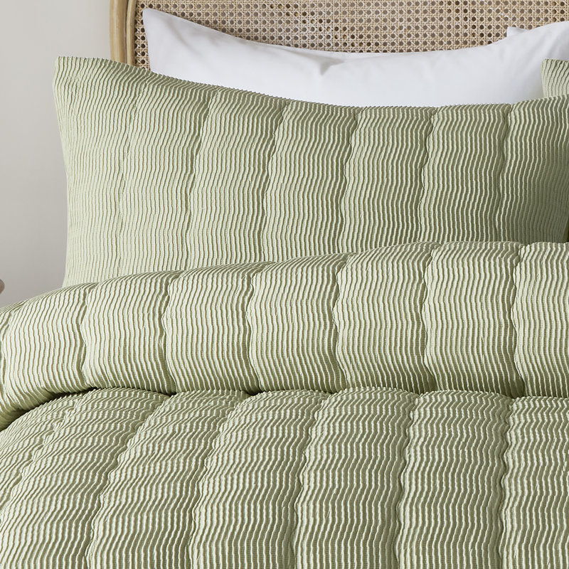 Serene Crinkle Wave Duvet Cover Set Green, Double Bed (200 x 200 cm)