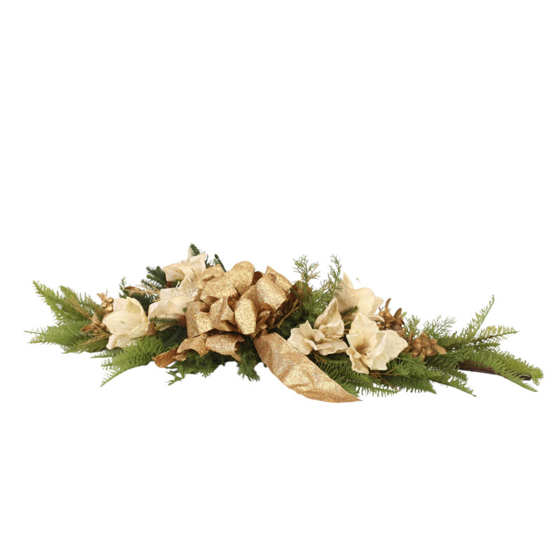 Sapin de pin mélangé avec du cèdre doré et du paillis crème Amaryllis