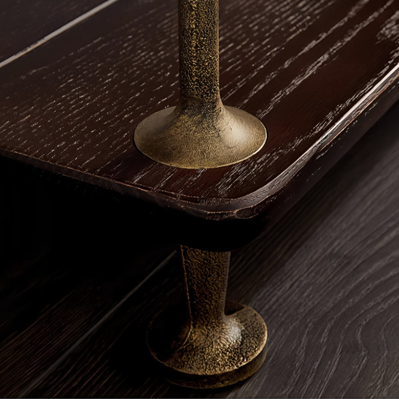 Pennington, Gold/Brown