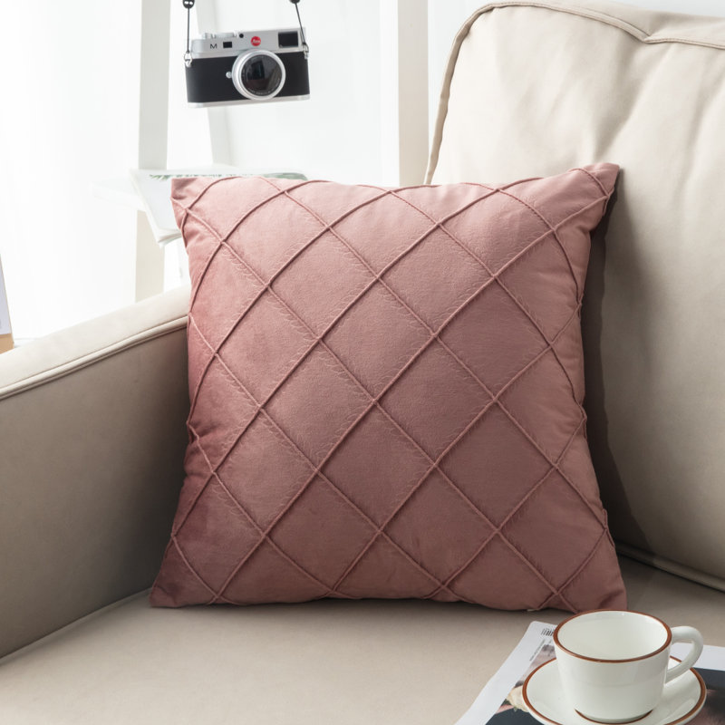 Ensemble de 2 taies décoratives carrées 18 "x 18", Poussière, H 33,45 po x l 140,94 po x P 41,73 po