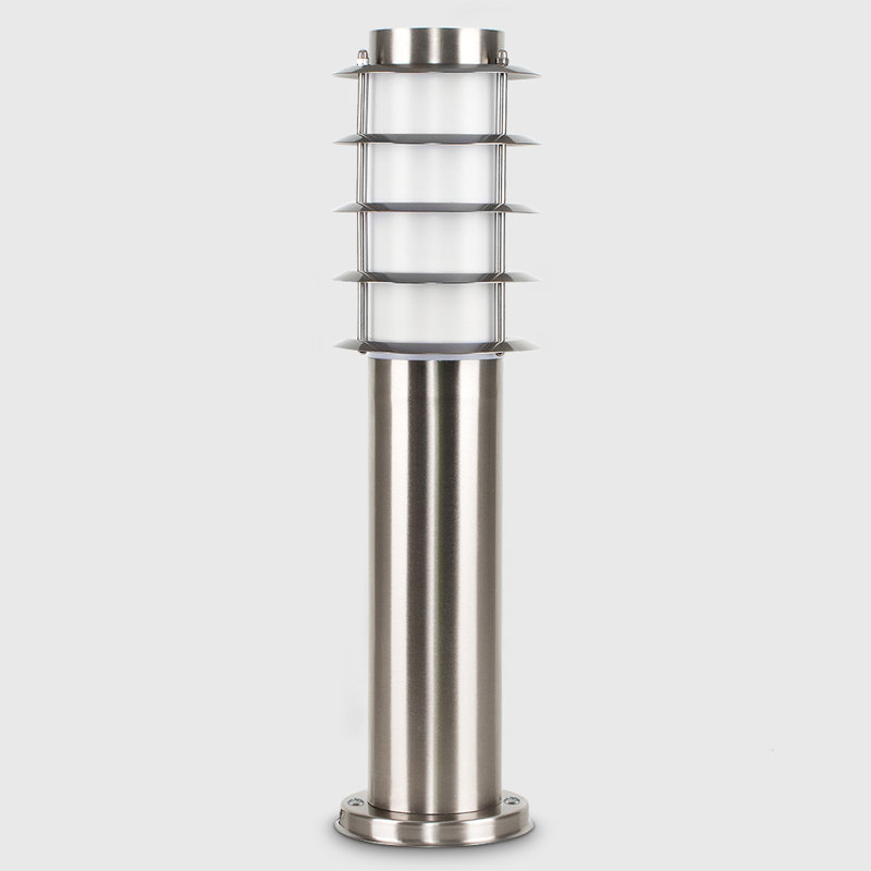 New Canaan Bollards, Yes