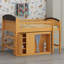 Structure de lit contemporaine avec rangement à plusieurs compartiments, garde-robe ouverte et éclairage programmable-329209820