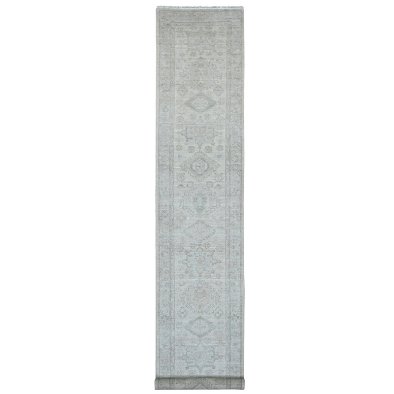Tapis de couloir oriental blanc délavé 2 pi 8 po x 16 pi avec motif géométrique délavé à motif de feuilles, 100% laine, noué à la main, 100% laine
