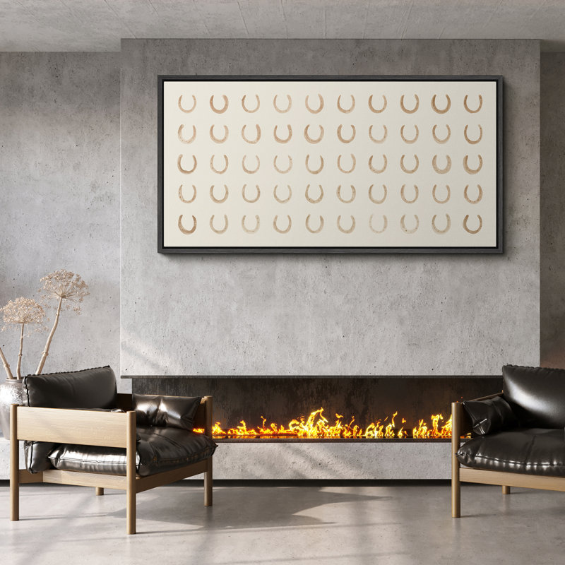 «Lucky Horseshoe Minimal Motif» en beige neutre, Noir, H 30 po x l 60 po x P 1,5 po