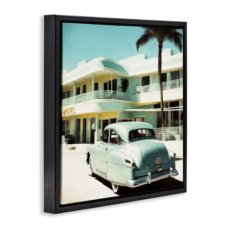 Art mural classique sur toile flottante, "Classic car at môtel" par Noah Bay, Cadre flottant noir de jais, H 25 po x l 25 po