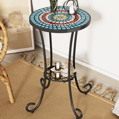 Table d'appoint bleue et noire en céramique avec tablette, pieds en fer, 14 po de diamètre, 21,59 po de hauteur, polyvalente pour divers espaces X H, intempéries
