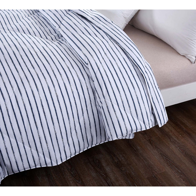 Polyester Box Stitch Striped Comforter, Full/Queen