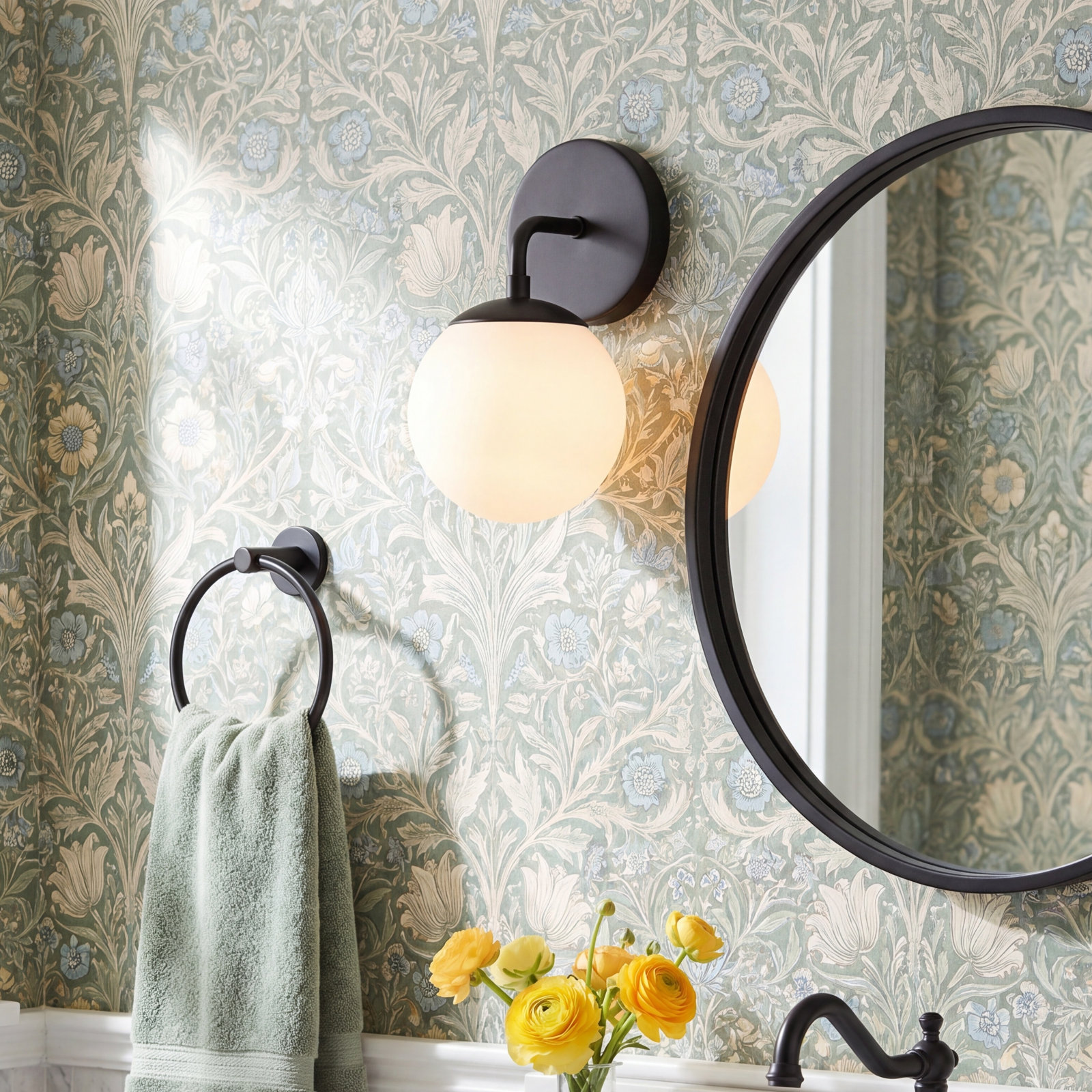 Kobie Single Light Vanity Light, Black