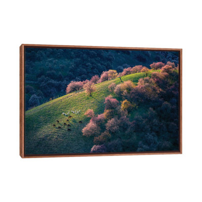 1 Piece Floater Frame Wall Art on Canvas