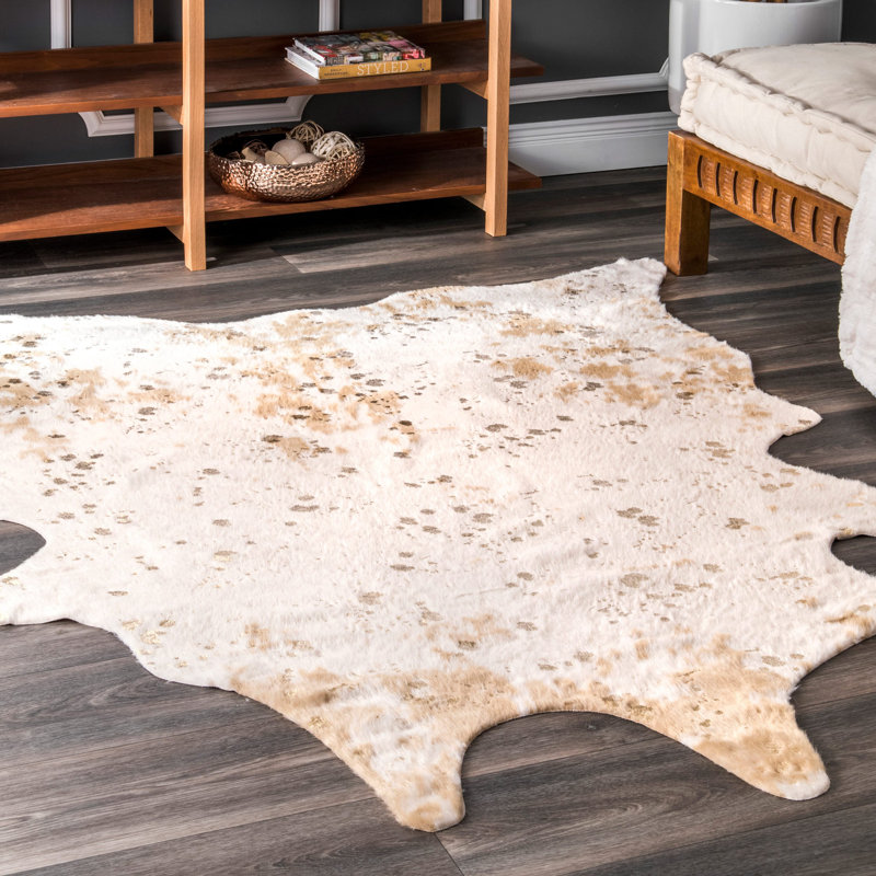 Shaped Cheever Animal Print Area Rug, Shaped 152 x 201cm