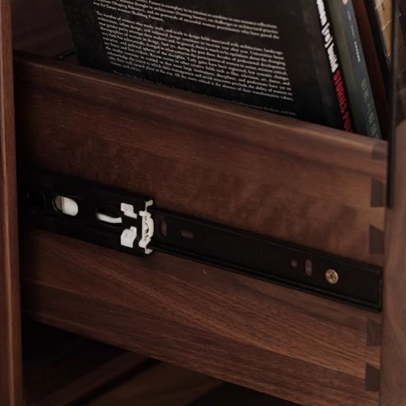 Simple And Retro Chest Of Drawers