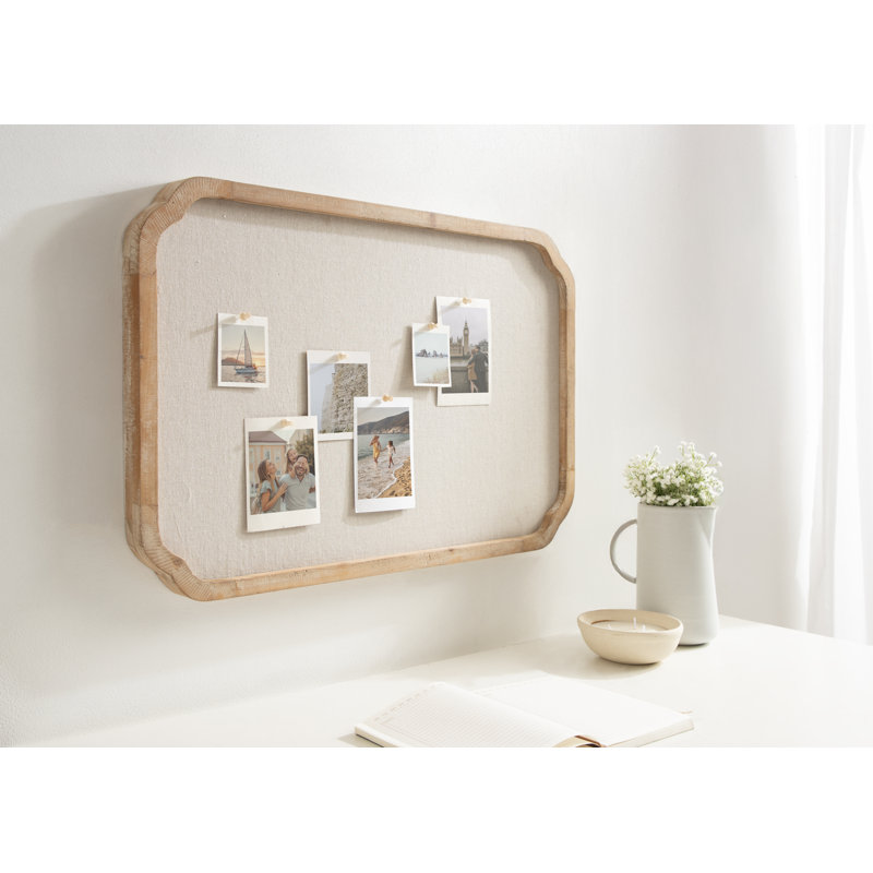 Tableau d'affichage mural en bois festonné pour utilisation comme tableau de vision