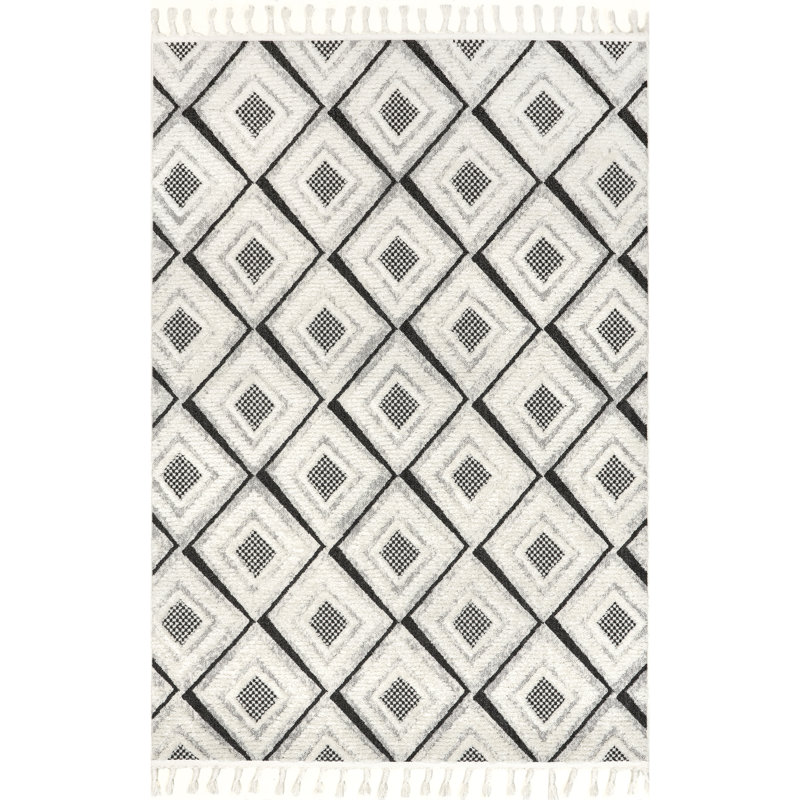 Nerissa High/Low Diamond Tasseled Area Rug, Rectangle 5'3" x 7'6"