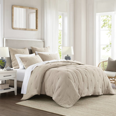 Couette en gaze de coton, taupe, format king, douce, respirante, couleur naturelle, idéale pour des nuits douillettes, broderie, superposable été/hiver, testée en 3 pièces, texture froissée, légère, confortable, toutes saisons.