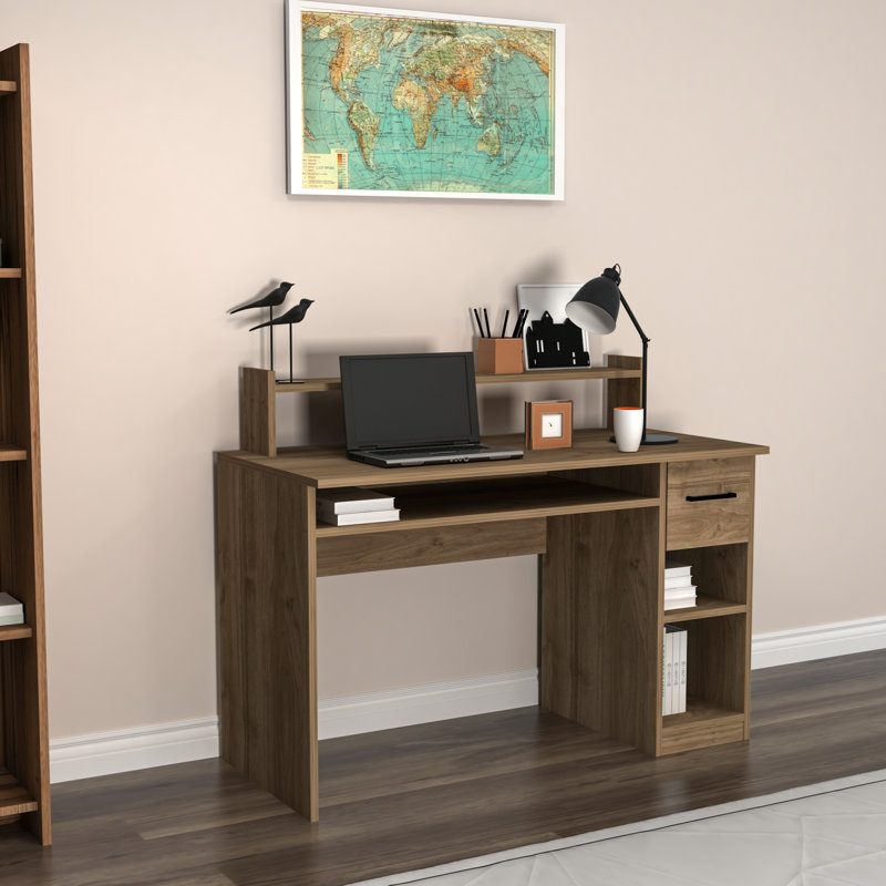 Computer Desk Ilta, Walnut