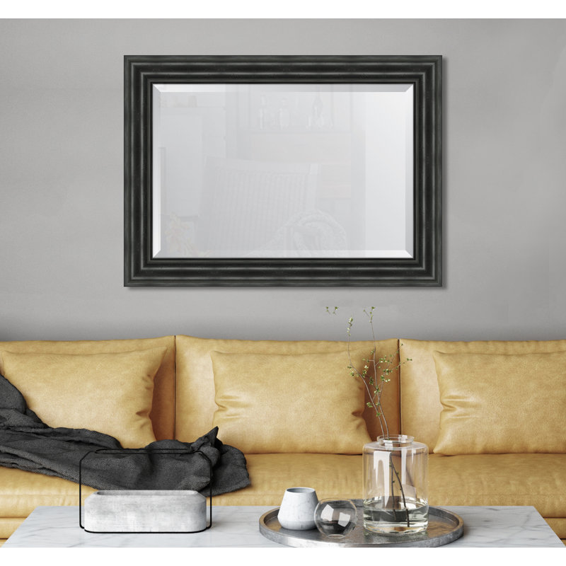 Miroir mural à cadre en résine English, H 44 po x l 32 po, Noir
