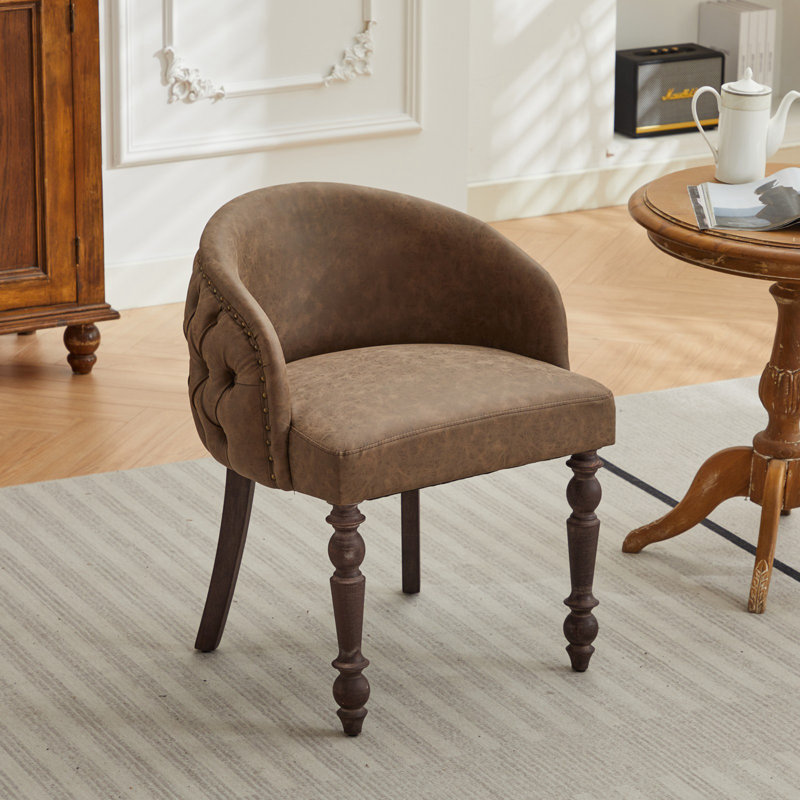 Chaise de salle à manger en polyuréthane avec accoudoirs et pieds en bois massif, Similicuir brun