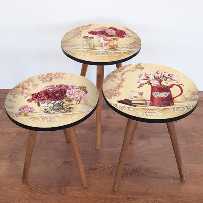 Tables gigognes 3 pieds Avent