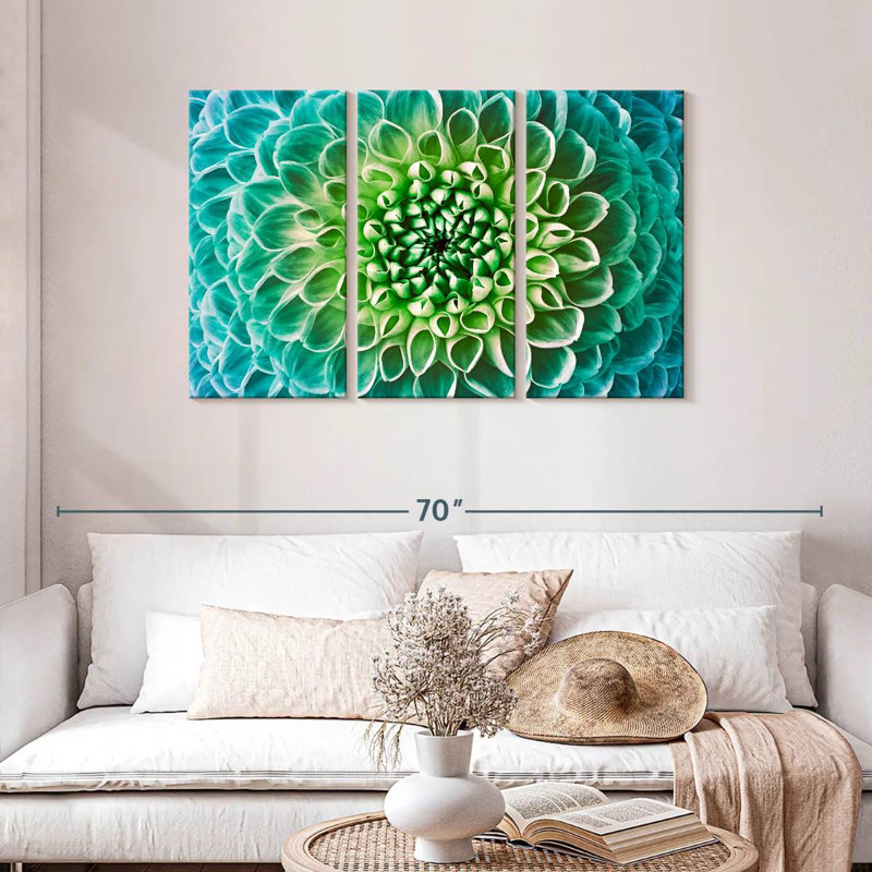 Fleur de dahlia turquoise Harnek, H 28 po x l 45 po