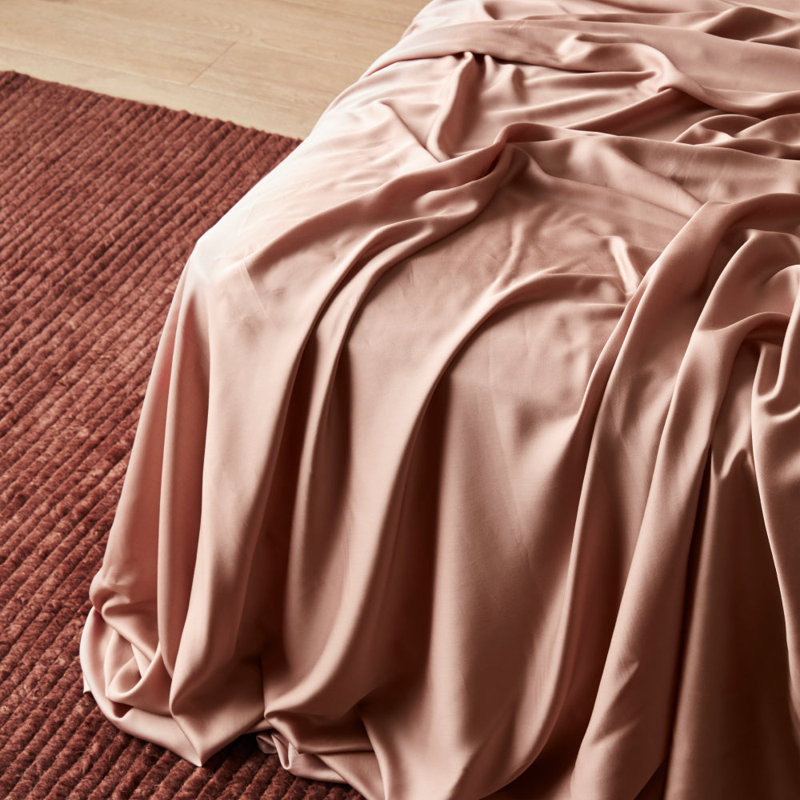 Housse de couette en satin Signature, Housse de couette pour grand lit, Amande