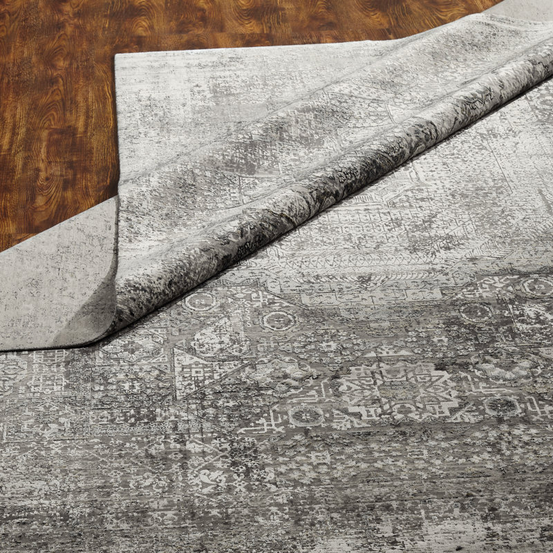 Oriental Area Rug in Gray, Rectangle 8'9" x 11'9", Gray