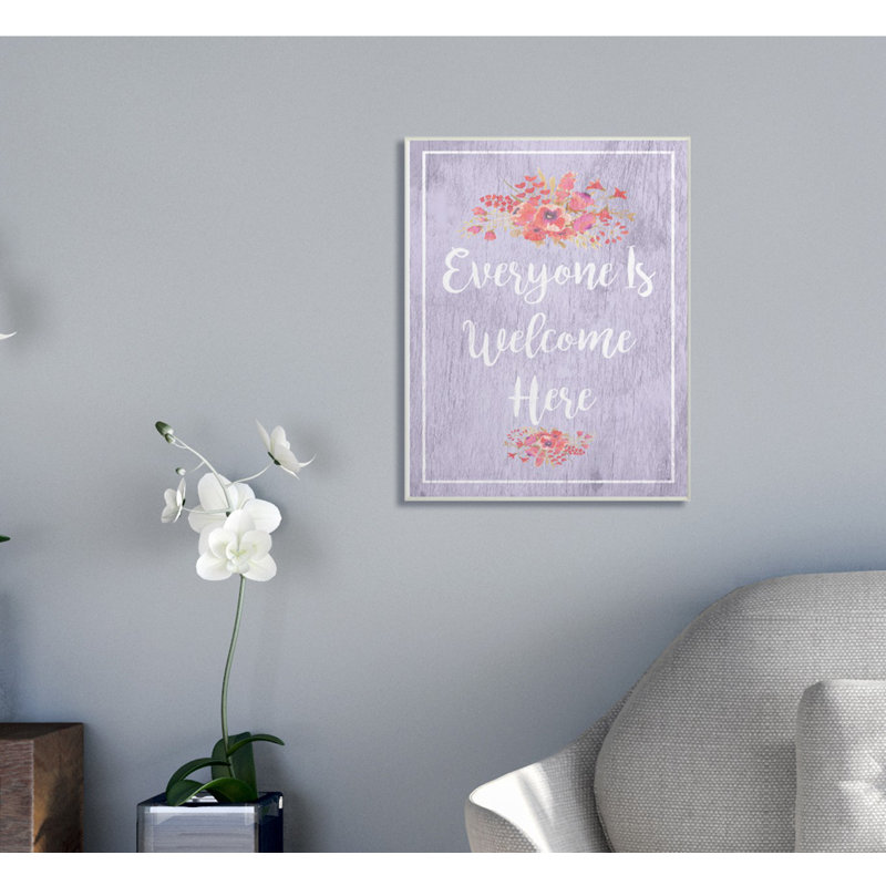 « everyone is welcome purple floral », impression, H 15 po x l 10 po x P 0,5 po, Plaque murale