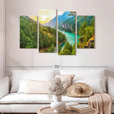 Alvord Diablo Lake In Washington