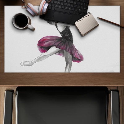 Small pink ballerina - 14.00"x24.25" Desk mat
