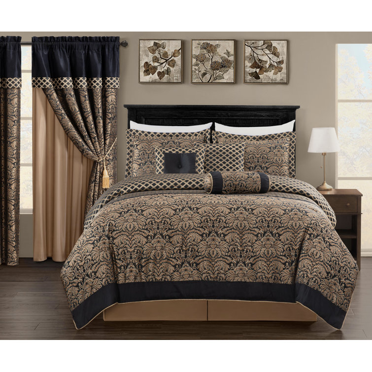 Astoria Grand Chambord 7 Piece Comforter Set; King