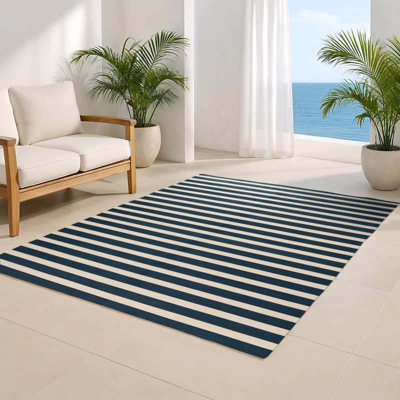 HorizontalStripes Gray Indoor and Outdoor Area Rug, Rectangle 8' x 10'