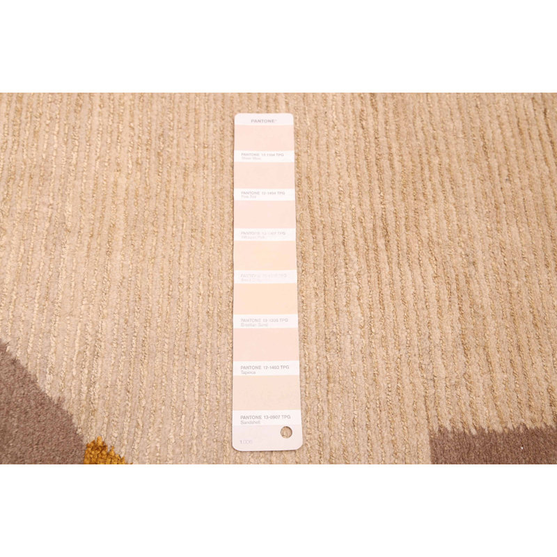 Tapis beige Opulence 8 pi 0 po x 9 pi 10 po
