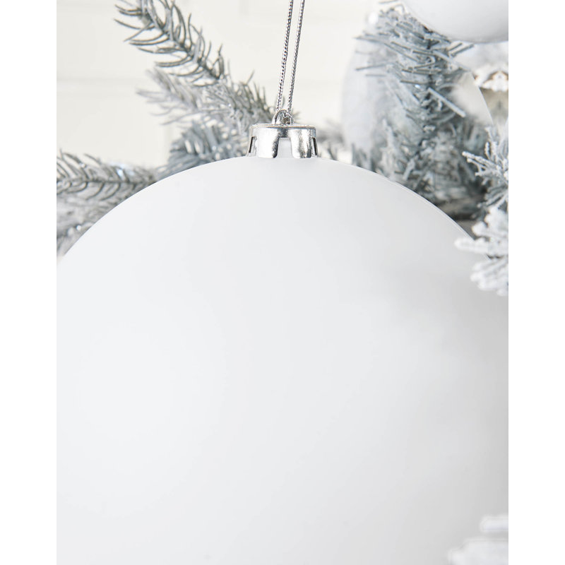 22.5cm Plastice No Bauble